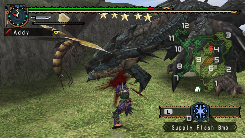 Screenshot aus Monster Hunter – Der Spielercharakter „Addy“ kämpft gegen einen Azur Rathalos. Blut spritzt aus der Trefferzone, während ein riesiges Insekt im Hintergrund schwebt. Oben sind mehrere Sterne zu sehen, die auf eine Betäubung des Monsters hindeuten.